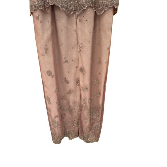 Pink Off-Shoulder Beaded Floral Embroidered Dress Formal Gown With Scalloped Hem - Picture 7 of 13